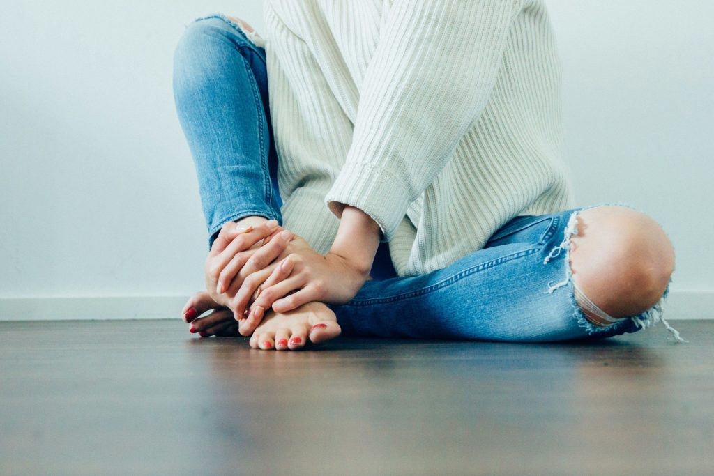 Hallux valgus Verstehen & Trainieren 3 unsplash image L1kLSwdclYQ
